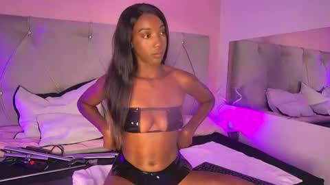 Snapshot of fiorelalenin chatting on August 1, 2026, 4:39 pm Fiorela Lenin online show from August 1, 2026, 4:39 pm