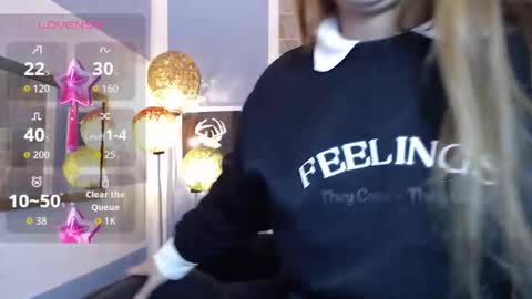 Snapshot of fiorellaa_delsd chatting on October 21, 2025, 3:02 pm Fiorellaa online show from October 21, 2025, 3:02 pm