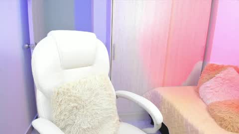 fiore   online show from May 20, 2026, 12:06 am