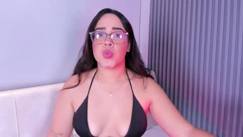Snapshot of firedollx chatting on June 2, 2026, 10:34 pm Firedoll online show from June 2, 2026, 10:34 pm