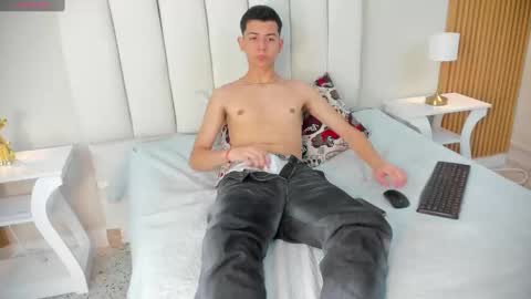 Snapshot of fireguy_99 chatting on November 2, 2025, 1:46 pm Nicolas online show from November 2, 2025, 1:46 pm