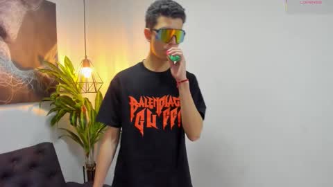 Nicolas online show from March 14, 2026, 8:14 pm