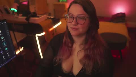 Lio Roxy online show from February 13, 2026, 5:14 am