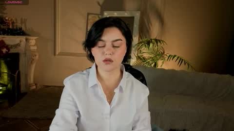 Snapshot of fisher_sofia chatting on December 15, 2025, 7:12 am SOFIA online show from December 15, 2025, 7:12 am