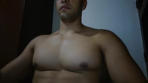 Snapshot of fitchestabs_69 chatting on May 20, 2026, 8:59 pm fitchestabs_69 online show from May 20, 2026, 8:59 pm