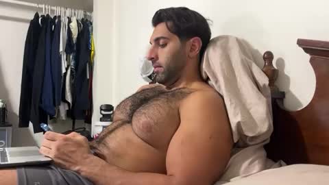 Snapshot of fitcurvyman4fun_69 chatting on November 6, 2025, 1:06 am fitcurvyman4fun_69 online show from November 6, 2025, 1:06 am