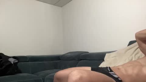 Snapshot of fitcurvyman4fun_69 chatting on January 6, 2026, 3:10 am fitcurvyman4fun_69 online show from January 6, 2026, 3:10 am