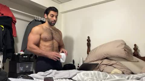 Snapshot of fitcurvyman4fun_69 chatting on March 7, 2026, 6:05 pm fitcurvyman4fun_69 online show from March 7, 2026, 6:05 pm