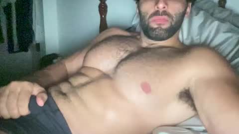 Snapshot of fitcurvyman4fun_69 chatting on April 18, 2026, 4:27 am fitcurvyman4fun_69 online show from April 18, 2026, 4:27 am