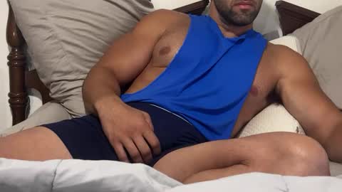 Snapshot of fitcurvyman4fun_69 chatting on June 2, 2026, 12:01 am fitcurvyman4fun_69 online show from June 2, 2026, 12:01 am
