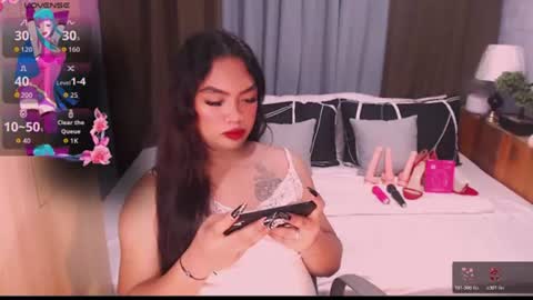 Snapshot of fitfemme_anna chatting on July 3, 2026, 12:11 pm fitfemme_anna online show from July 3, 2026, 12:11 pm