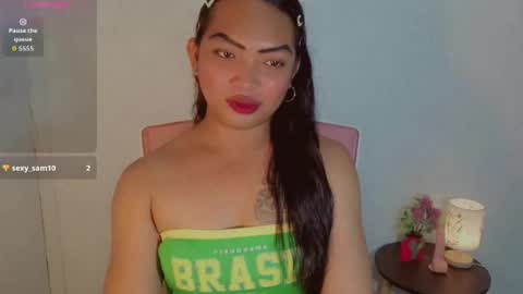 Snapshot of fitfemme_anna chatting on July 21, 2026, 2:08 pm fitfemme_anna online show from July 21, 2026, 2:08 pm