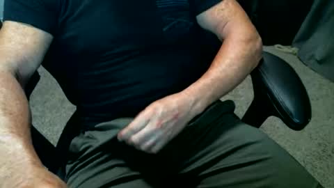 fitguy40 online show from May 24, 2026, 3:00 am