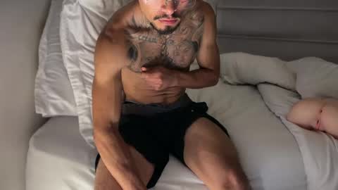 Snapshot of fitjacques chatting on May 18, 2026, 3:02 am fitjacques online show from May 18, 2026, 3:02 am