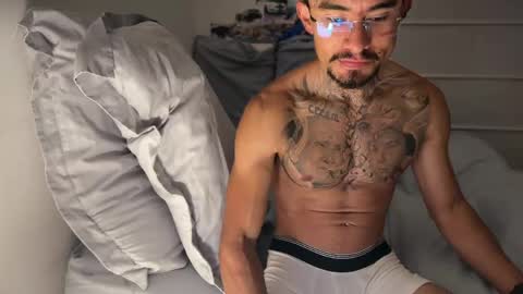 Snapshot of fitjacques chatting on June 8, 2026, 2:45 am fitjacques online show from June 8, 2026, 2:45 am