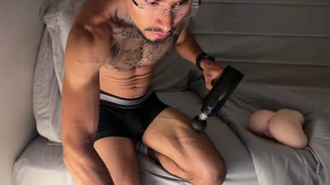 Snapshot of fitjacques chatting on July 8, 2026, 3:55 am fitjacques online show from July 8, 2026, 3:55 am