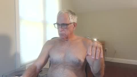 Snapshot of fitman999 chatting on October 17, 2025, 8:11 pm Jon online show from October 17, 2025, 8:11 pm