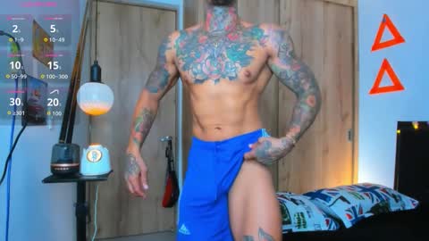 Snapshot of fitnolan chatting on November 12, 2025, 8:37 am Elias Valencia online show from November 12, 2025, 8:37 am