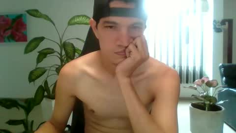 Charles mi new  TWT Flacousa1 online show from November 17, 2025, 12:44 pm