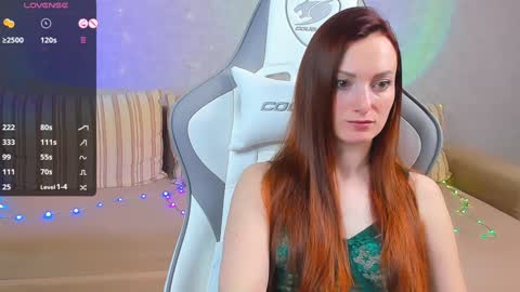 Snapshot of flamystar chatting on January 29, 2025, 12:54 am Yana online show from January 29, 2025, 12:54 am