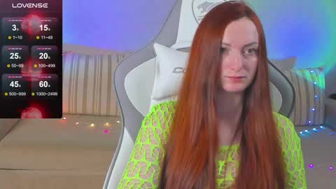 Snapshot of flamystar chatting on November 28, 2025, 5:21 am Yana online show from November 28, 2025, 5:21 am