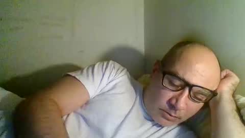 Carlo online show from June 2, 2026, 9:06 pm