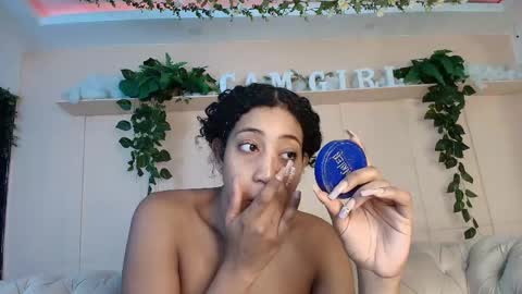 Flavia online show from May 26, 2026, 12:23 pm