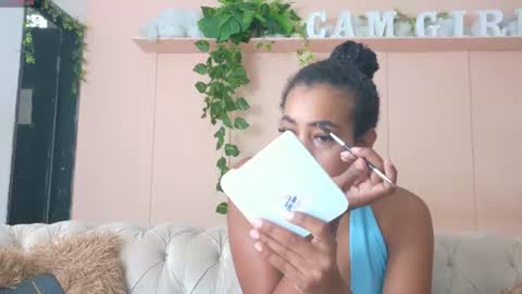 Flavia online show from July 11, 2026, 12:19 pm