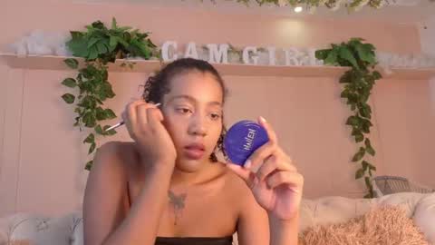Flavia online show from July 18, 2026, 12:20 pm
