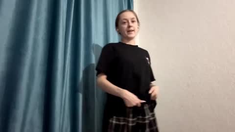 Emma online show from March 4, 2026, 6:58 pm