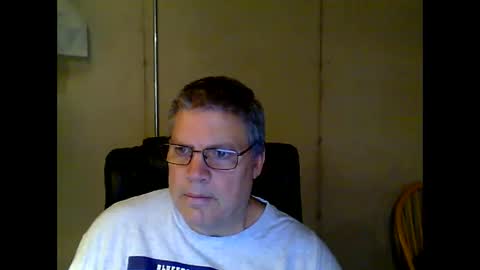 Snapshot of fletch32 chatting on April 18, 2026, 6:45 pm jd online show from April 18, 2026, 6:45 pm