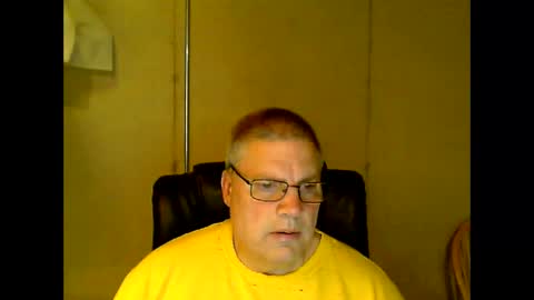 Snapshot of fletch32 chatting on May 22, 2026, 2:51 am jd online show from May 22, 2026, 2:51 am