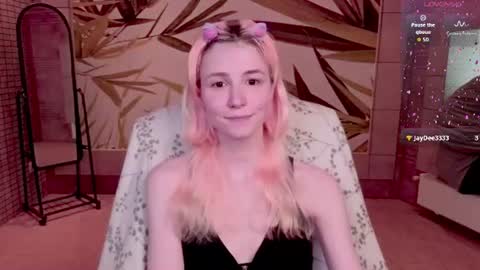 Snapshot of fleximona chatting on July 16, 2026, 8:53 am FlexiMona online show from July 16, 2026, 8:53 am