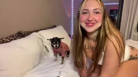 Roxy online show from August 9, 2026, 10:47 pm