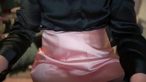 Snapshot of flickyerswitch chatting on February 17, 2026, 5:26 am Monty online show from February 17, 2026, 5:26 am