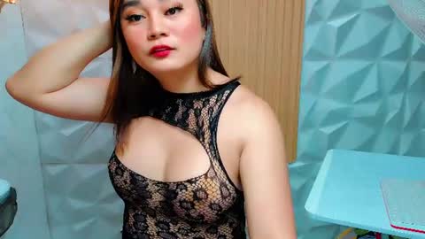 ASHLY online show from July 15, 2026, 12:32 pm