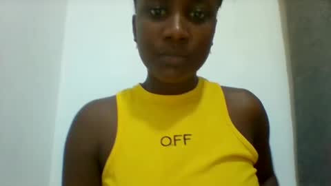Snapshot of flirty_arrya chatting on April 3, 2026, 12:47 pm flirty_arrya online show from April 3, 2026, 12:47 pm