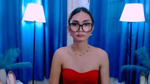 Marga online show from April 12, 2026, 1:54 am