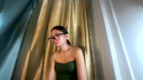 Snapshot of flirtymarga chatting on July 16, 2026, 4:51 am Marga online show from July 16, 2026, 4:51 am