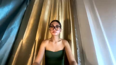 Snapshot of flirtymarga chatting on July 16, 2026, 4:57 pm Marga online show from July 16, 2026, 4:57 pm