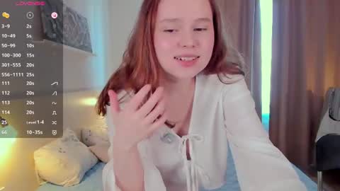 Snapshot of flora_fiore chatting on July 10, 2026, 6:17 am Hayley I WILL COME BACK ON MAY 27TH 6pm UTC online show from July 10, 2026, 6:17 am