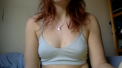 Snapshot of floraexploration chatting on December 9, 2024, 11:26 am floraexploration online show from December 9, 2024, 11:26 am