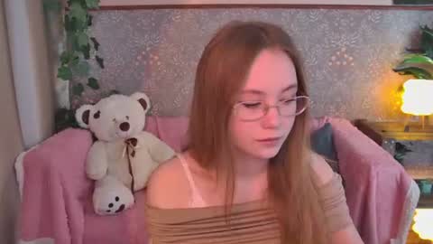 Snapshot of floralarsson chatting on July 21, 2026, 3:20 am hey there guys im Flora no not the one from WInx. But I love magical stuff and especially I love nature. I dont know I thin online show from July 21, 2026, 3:20 am