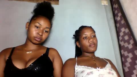 Snapshot of florencia011 chatting on February 23, 2025, 8:00 pm florencia011 online show from February 23, 2025, 8:00 pm