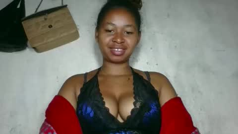 Snapshot of florencia011 chatting on November 8, 2025, 9:13 pm florencia011 online show from November 8, 2025, 9:13 pm