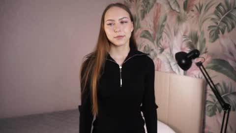 Snapshot of floreneroehling chatting on December 21, 2025, 6:48 pm Beth online show from December 21, 2025, 6:48 pm