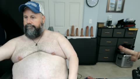 Snapshot of floridabearx chatting on June 8, 2026, 3:18 am FloridaBear online show from June 8, 2026, 3:18 am
