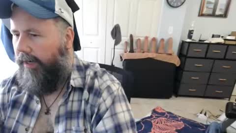 Snapshot of floridabearx chatting on July 18, 2026, 10:46 pm FloridaBear online show from July 18, 2026, 10:46 pm