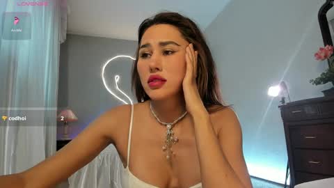 Snapshot of flower_nicole chatting on May 27, 2026, 3:03 am Nicole online show from May 27, 2026, 3:03 am