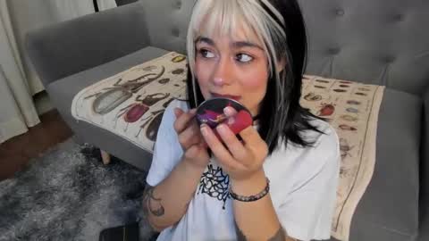 Its a pleasure to meet you. Im Flower. Help me reach 1k. Follow me. online show from March 11, 2026, 11:49 am